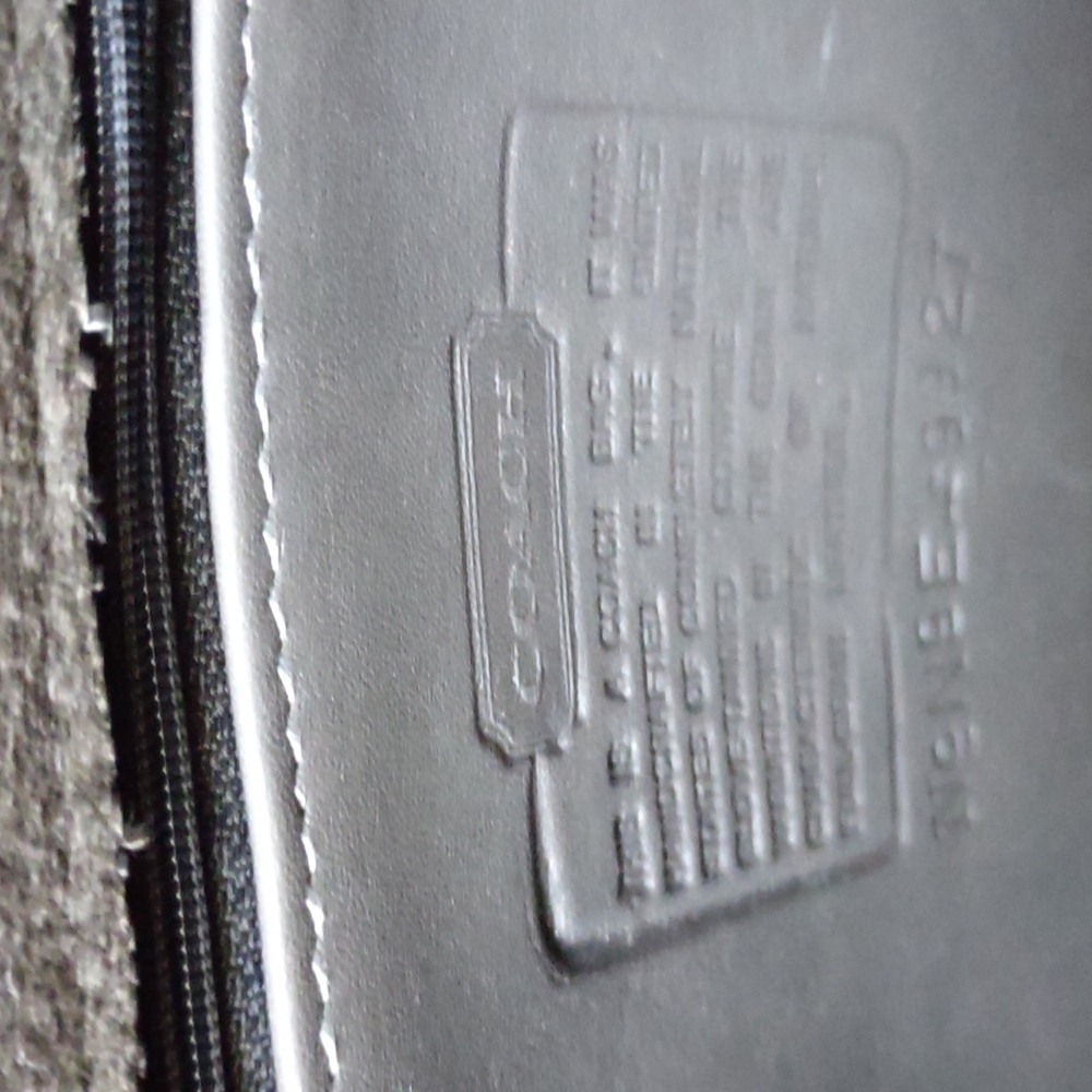 Coach Purse Vintage. Grey 10×9inch - Picture 3 of 3